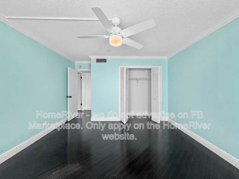 Move In Ready! - 340 Sunset Dr Apt 306, Fort  Lauderdale, FL property image