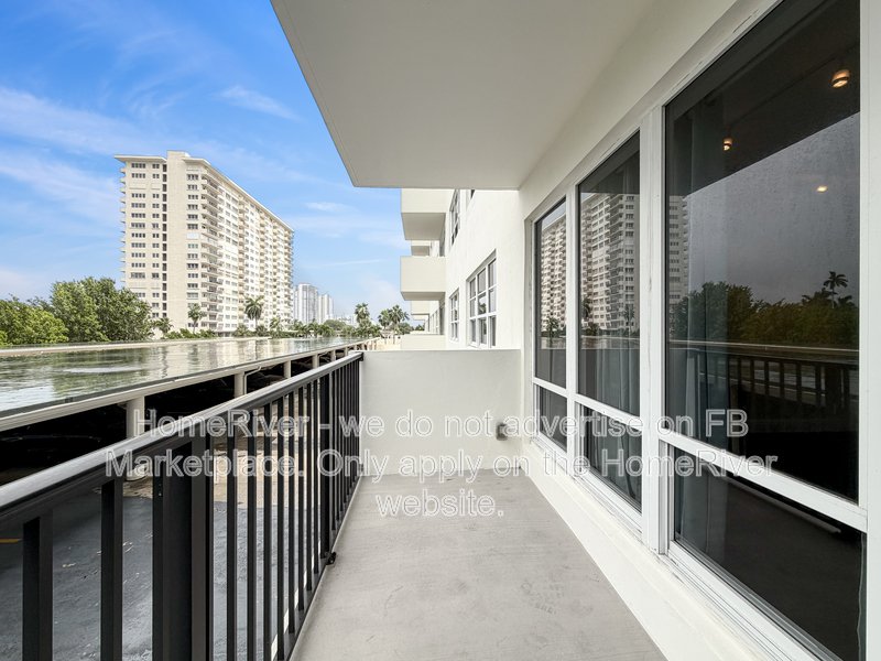 Move In Ready! - 340 Sunset Dr Apt 306, Fort  Lauderdale, FL property image