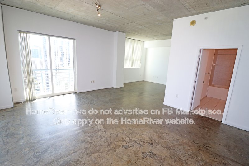 Move In Ready! 133 NE 2nd Ave #2812 Miami, FL property image