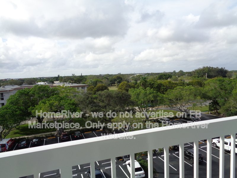Move In Ready! - 5700 NW 2ND AVE APT 604, BOCA RATON FL 33487 property image