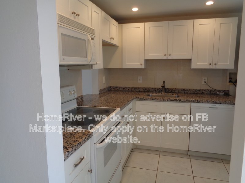 Move In Ready! - 5700 NW 2ND AVE APT 604, BOCA RATON FL 33487 property image