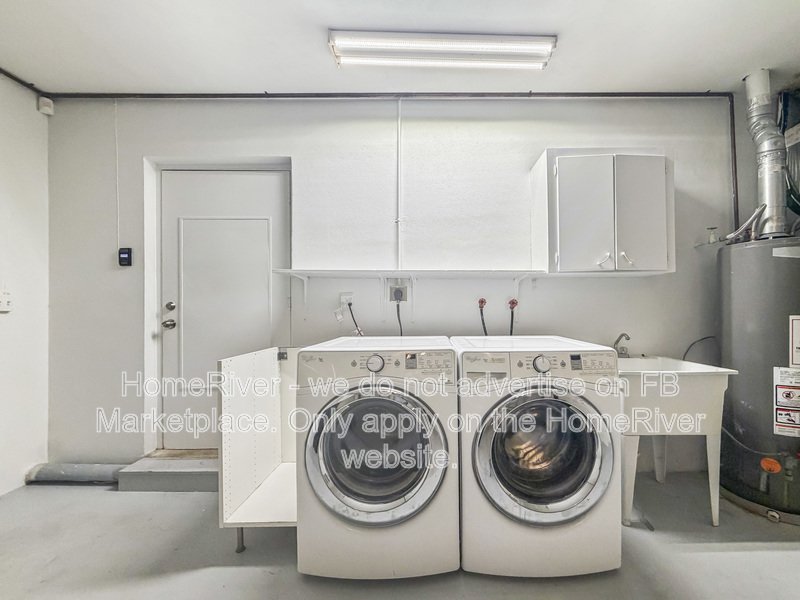 Move In Ready! 2221 NE 32ND CT, LIGHTHOUSE POINT FL 33064 property image