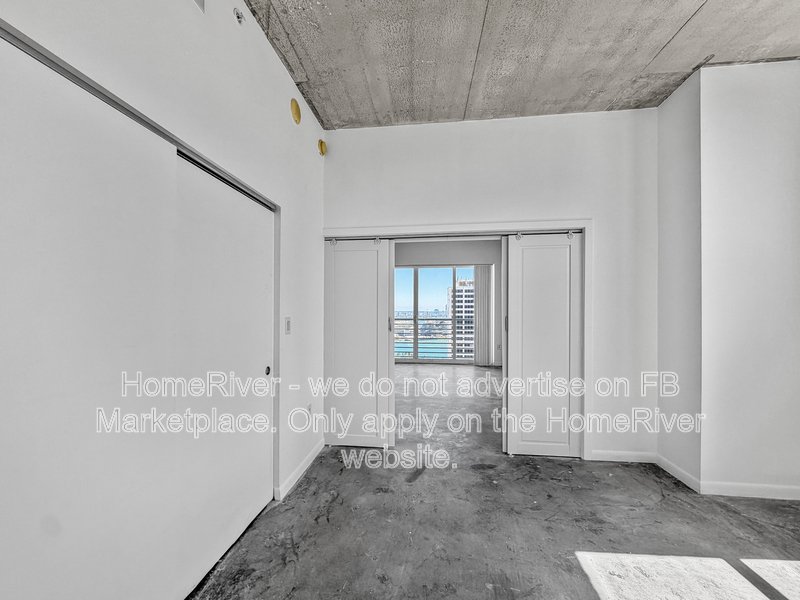Loft Style 2BR Apt I Rooftop Pool I Stunning Views property image