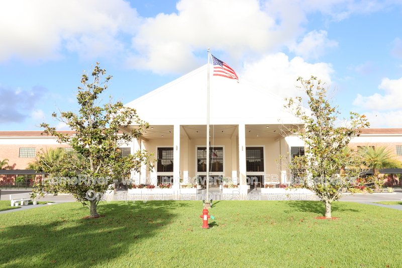 55+ Gated Community in Boca Raton! property image