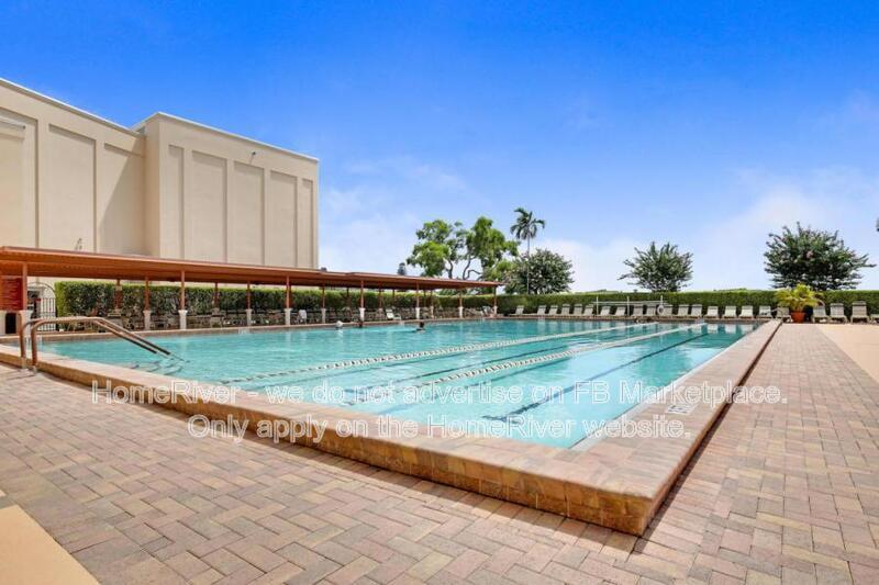 55+ Gated Community in Boca Raton! property image