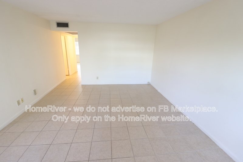 55+ Gated Community in Boca Raton! property image