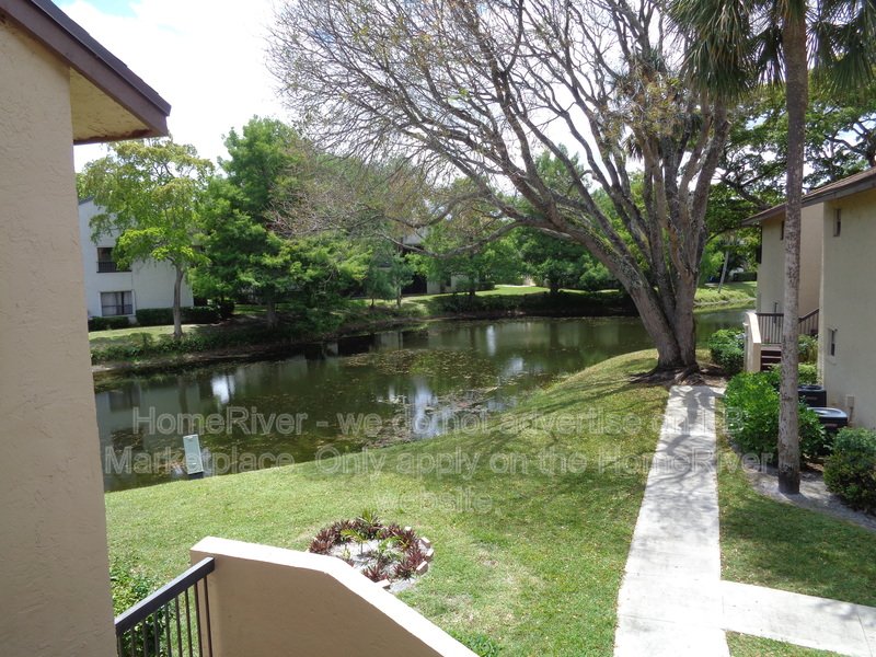 Enjoy lovely lake Views From Your Screened-in Balcony! property image