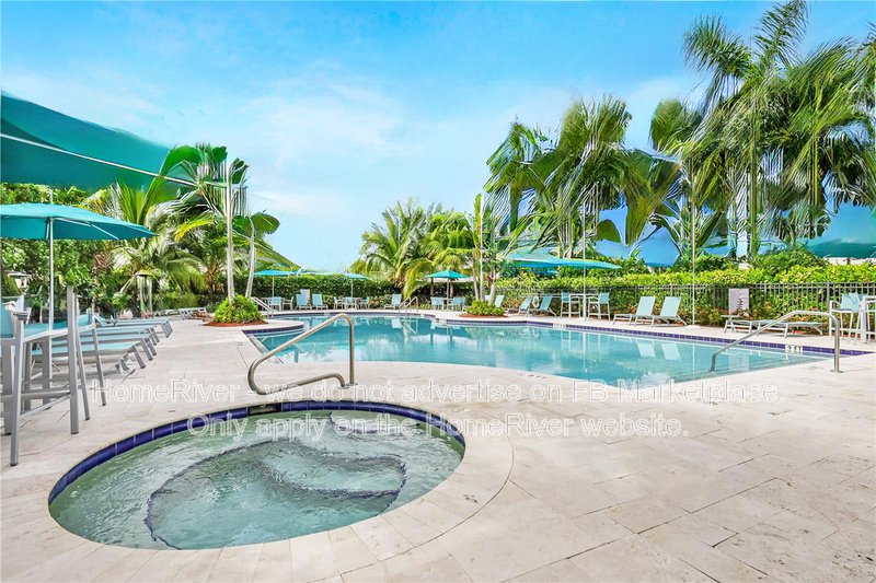 Pristine Gated Chapel Grove Contemporary 3 Bedroom 2.5 Modern Bath! property image