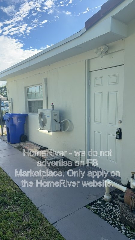EFFICIENCY | 1 PARKING SPACE | WATER &amp;amp;amp;amp;amp;amp;amp;amp;amp;amp; ELECTRIC INCLUDED property image