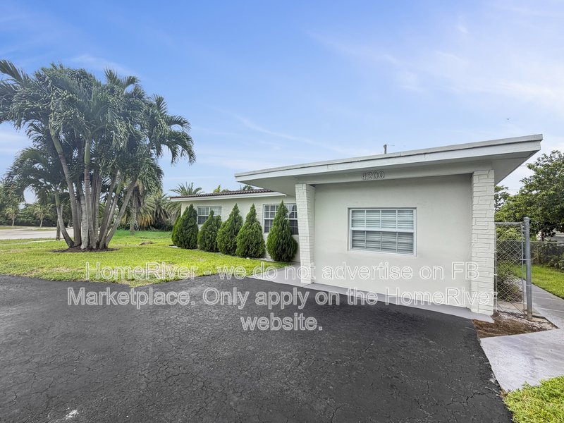 EFFICIENCY | 1 PARKING SPACE | WATER &amp;amp;amp;amp;amp;amp;amp;amp;amp;amp; ELECTRIC INCLUDED property image